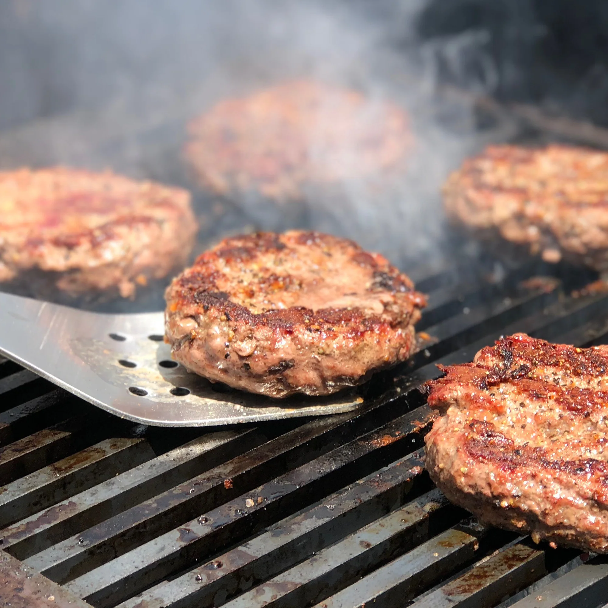 16-in Cast Iron Skillet Cooker Kit - Image 3